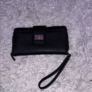 black wristlet wallet